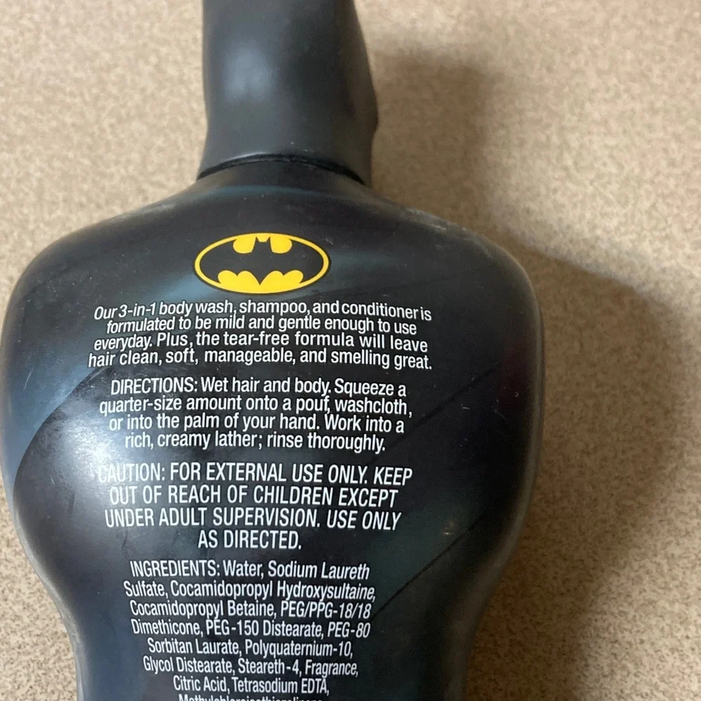 DC Batman 3-in-1 Body Wash - Black, Gray, Gold